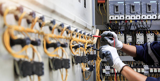 Professional Electrician technician working in Bronxville, NY